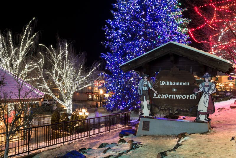 Leavenworth, Washington, in den Weihnachtslichtern stockfoto Leavenworth, Washington, in den Weihnachtslichtern stockfoto