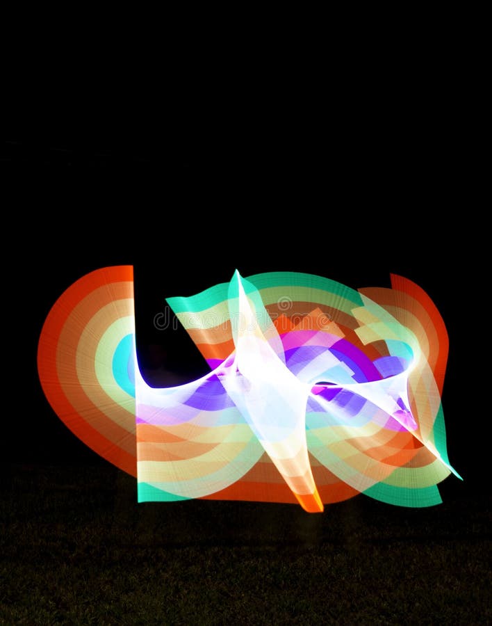 Lebendige abstrakte Lichtunschärfe mit schwarzem Hintergrund. lizenzfreie stockbilder