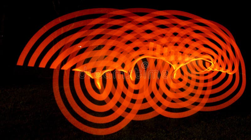 Lebendige abstrakte Lichtunschärfe mit schwarzem Hintergrund. lizenzfreie stockbilder