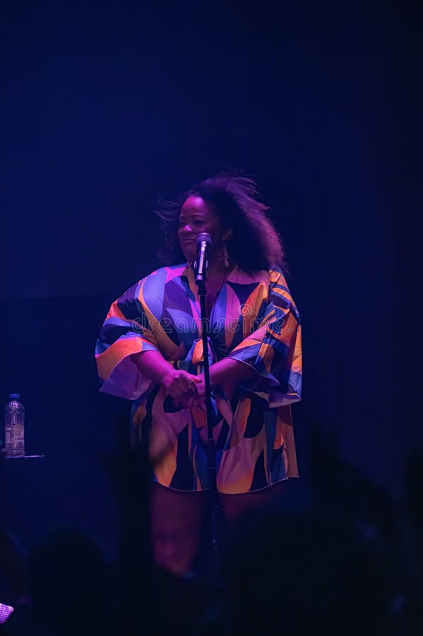 Ledisi in de Q-Factory in Amsterdam, Nederland, 17-10-2025 royalty-vrije stock foto