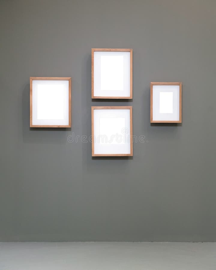 Leerer leerer goldener Rahmen auf weißem Hintergrund Kunstgalerie, museu lizenzfreie stockfotografie Leerer leerer goldener Rahmen auf weißem Hintergrund Kunstgalerie, museu lizenzfreie stockfotografie