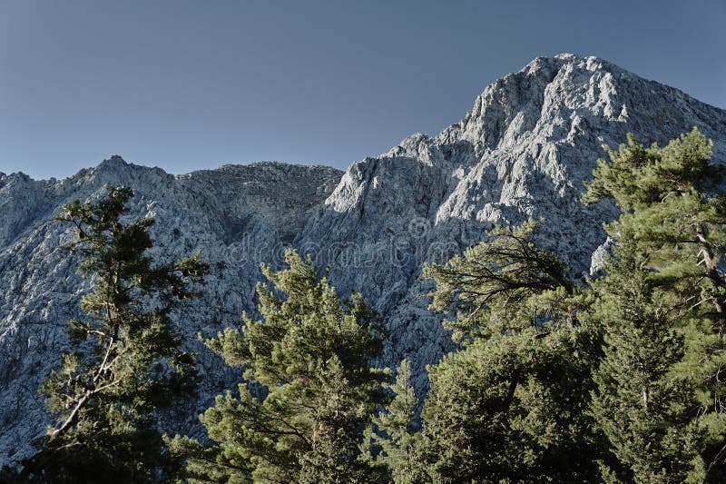 Lefka Ori - rocky sewn in the White Mountains on the island of Crete. Lefka Ori - rocky sewn in the White Mountains on the island of Crete