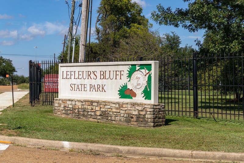 LeFleurs Bluff State Park Entrance Sign in Jackson, MS Editorial