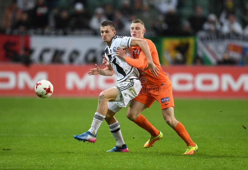 Tomas Necid - Slavia Prague Vs. Viktoria Plzen Editorial Stock Photo -  Image of pitch, ball: 40018478