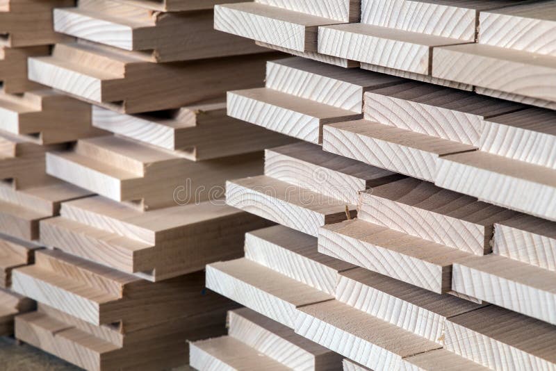 Legname, materiale da costruzione di legno per fondo e struttura dettaglia la punta di produzione del legno prodotti del legno de immagine stock libera da diritti Legname, materiale da costruzione di legno per fondo e struttura dettaglia la punta di produzione del legno prodotti del legno de immagine stock libera da diritti