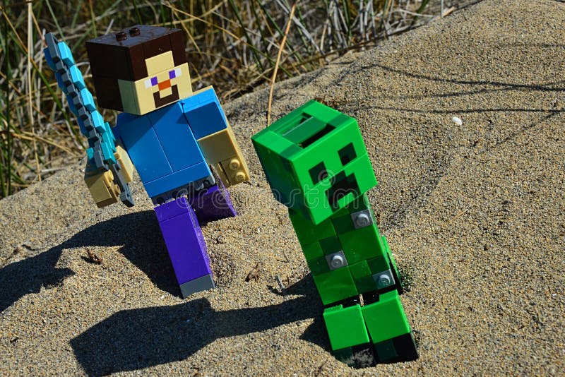 Creeper Minecraft Images – Browse 111 Stock Photos, Vectors, and Video