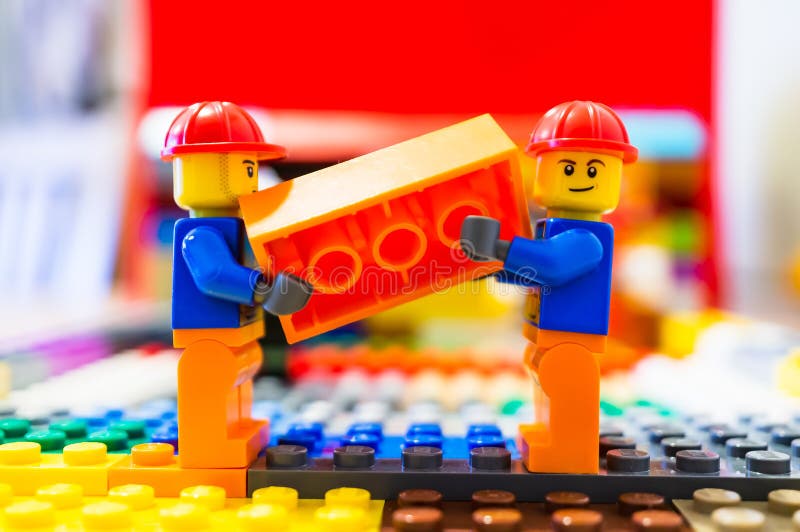 lego construction crew