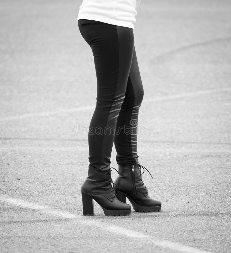 XXX photo - Pantyhose walking girls Megarotic double penetration