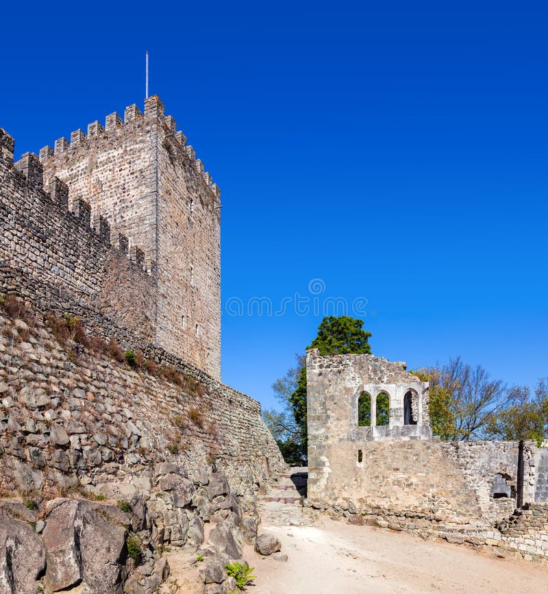 Leiria, Portugal Halten Sie vom Leiria-Schloss lizenzfreie stockfotos Leiria, Portugal Halten Sie vom Leiria-Schloss lizenzfreie stockfotos