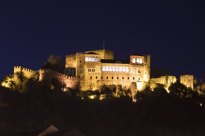 Leiria-Schloss, Portugal lizenzfreie stockfotografie Leiria-Schloss, Portugal lizenzfreie stockfotografie
