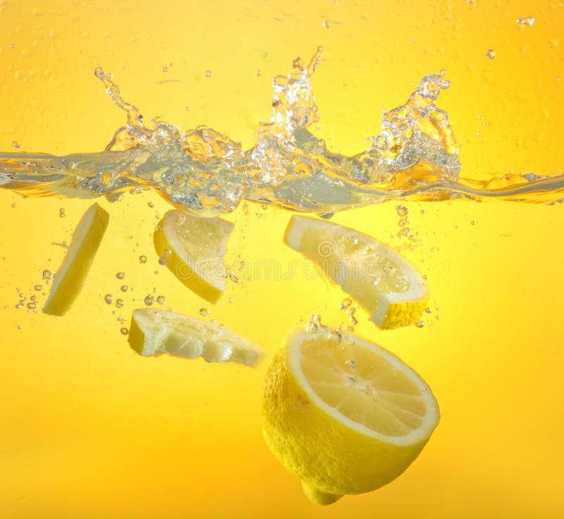 Lemon and water splash