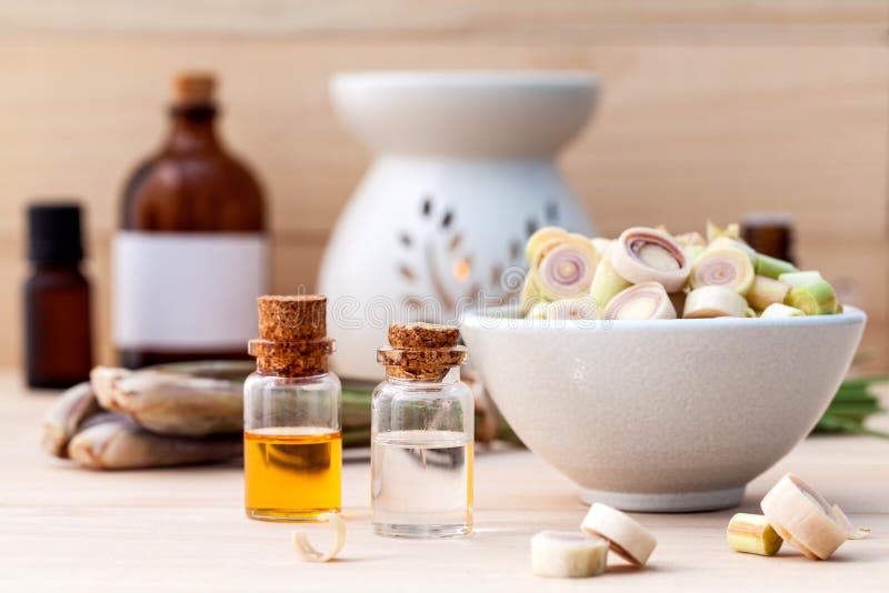 Lemongrass Natural Spa συστατικών ουσιαστικό πετρέλαιο στοκ εικόνα Lemongrass Natural Spa συστατικών ουσιαστικό πετρέλαιο στοκ εικόνα