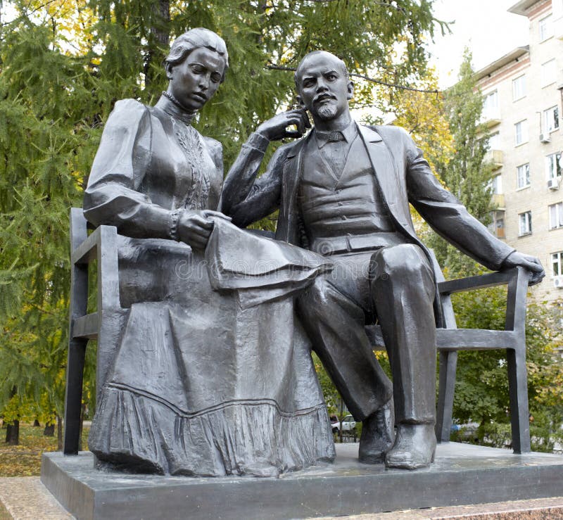 Lenin and Krupskaya.