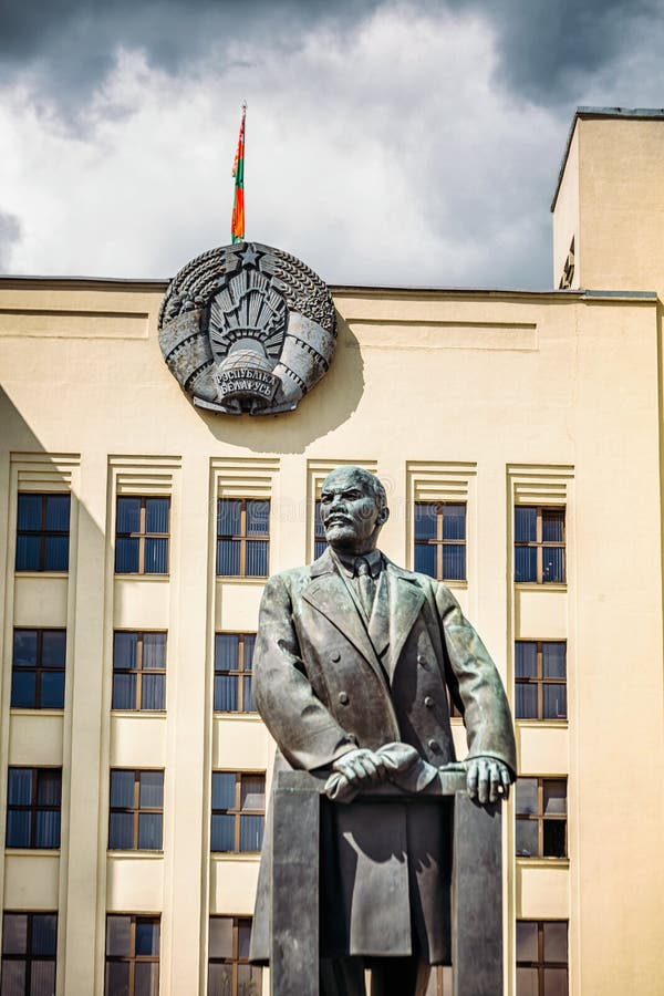 Lenin-Skulptur Minsk stockbild Lenin-Skulptur Minsk stockbild