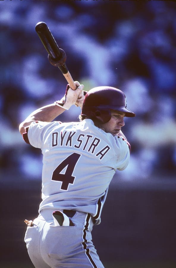 Philadelphia Phillies OF Lenny Dykstra. (Image taken from a color slide.)