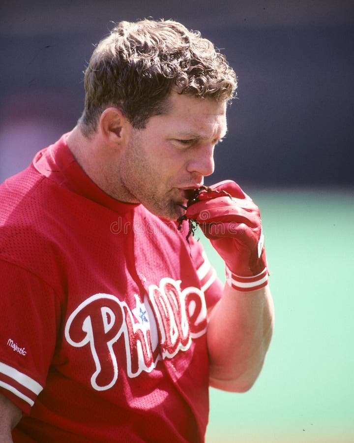 Philadelphia Phillies OF Lenny Dykstra. (Image taken from color slide.)