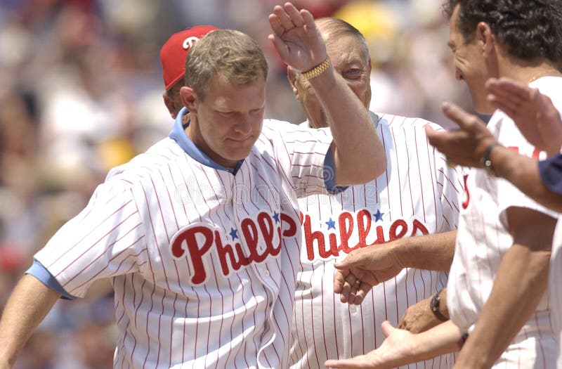 Former Phillie Lenny Dykstra is introduced to the crowd before 7/20/2003 game at Phillies. The 1993 Phillies were honored on their 20th anniversary. Former Phillie Lenny Dykstra is introduced to the crowd before 7/20/2003 game at Phillies. The 1993 Phillies were honored on their 20th anniversary.