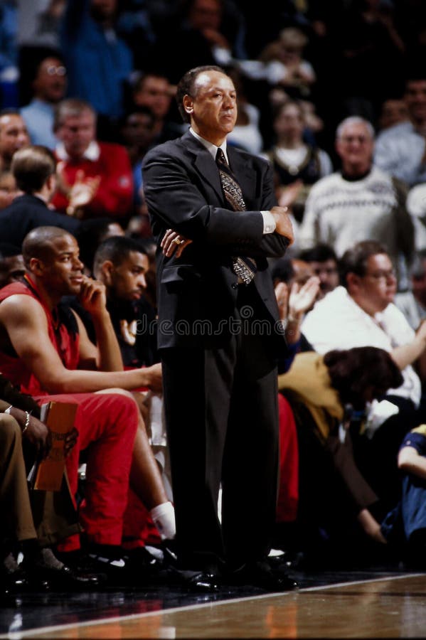 Atlanta Hawks head coach Lenny Wilkens. (Image taken from the color negative). Atlanta Hawks head coach Lenny Wilkens. (Image taken from the color negative)