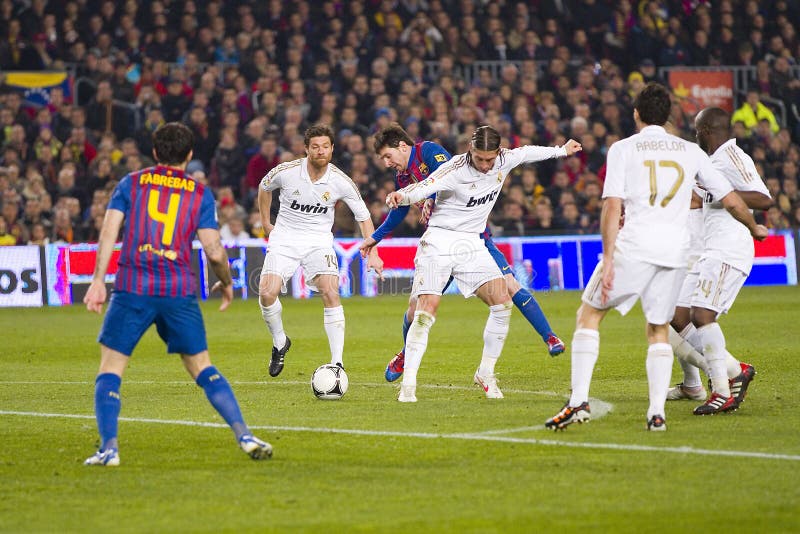 Lionel Messi Dribbling Technique