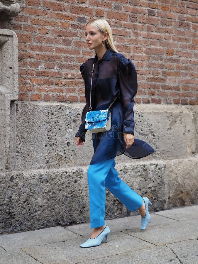 Chi tiết 74 balenciaga knife mules street style hay nhất trieuson5 #20 Chi tiết 74 balenciaga knife mules street style hay nhất trieuson5