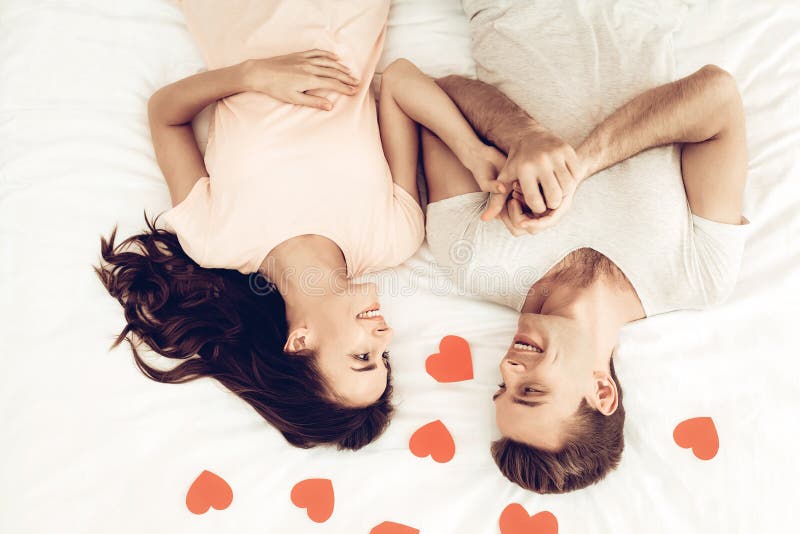 Couple mexicain baise au lit Couple mexicain baise au lit