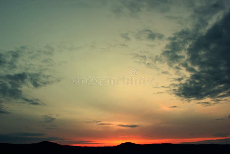 Les derniers rayons du soleil photo stock Les derniers rayons du soleil photo stock