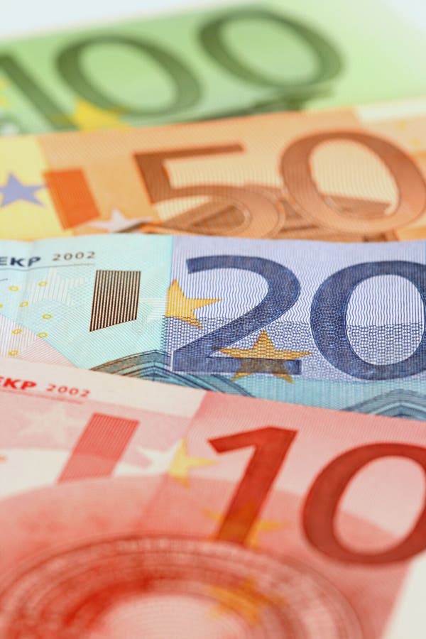 les factures ferment l'euro vers le haut photographie stock libre de droits les factures ferment l'euro vers le haut photographie stock libre de droits