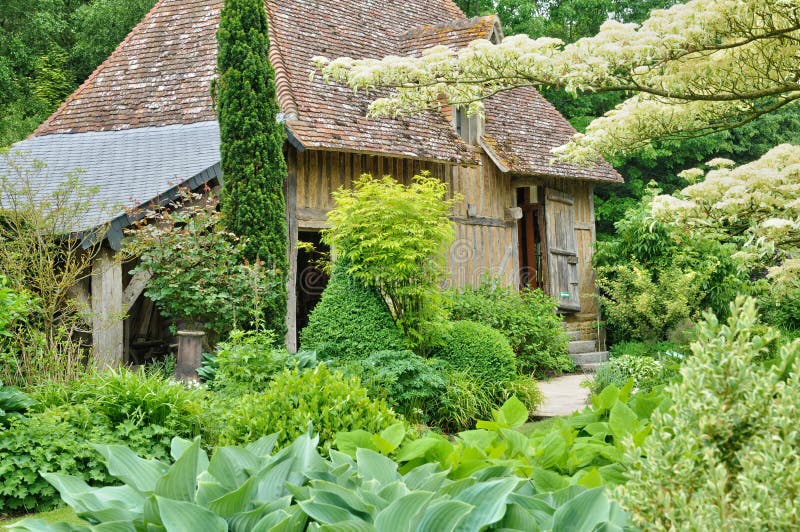 Les Jardins du Pays d Auge dans Cambremer dans Normandie photo libre de droits Les Jardins du Pays d Auge dans Cambremer dans Normandie photo libre de droits