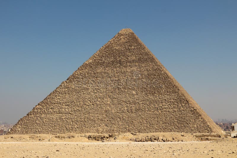 Les pyramides du groupe de Gizeh images stock Les pyramides du groupe de Gizeh images stock