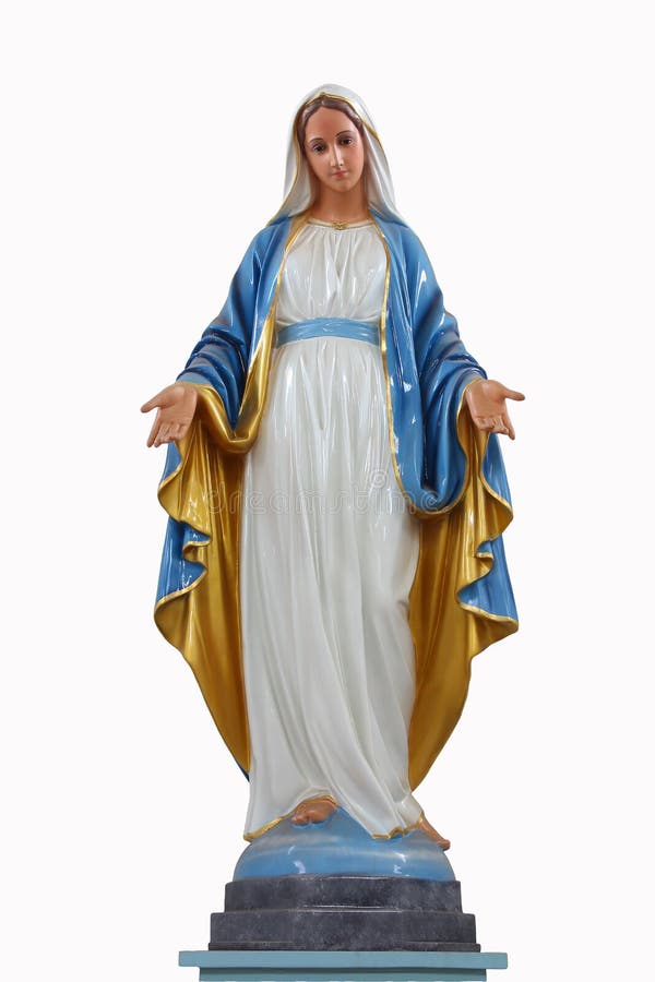 Les statues des femmes saintes en Roman Catholic Church ont isol? sur le fond blanc