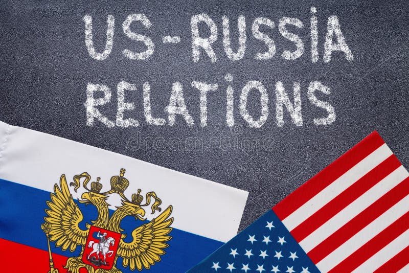 LES USA - Relations de la Russie sur le panneau de craie