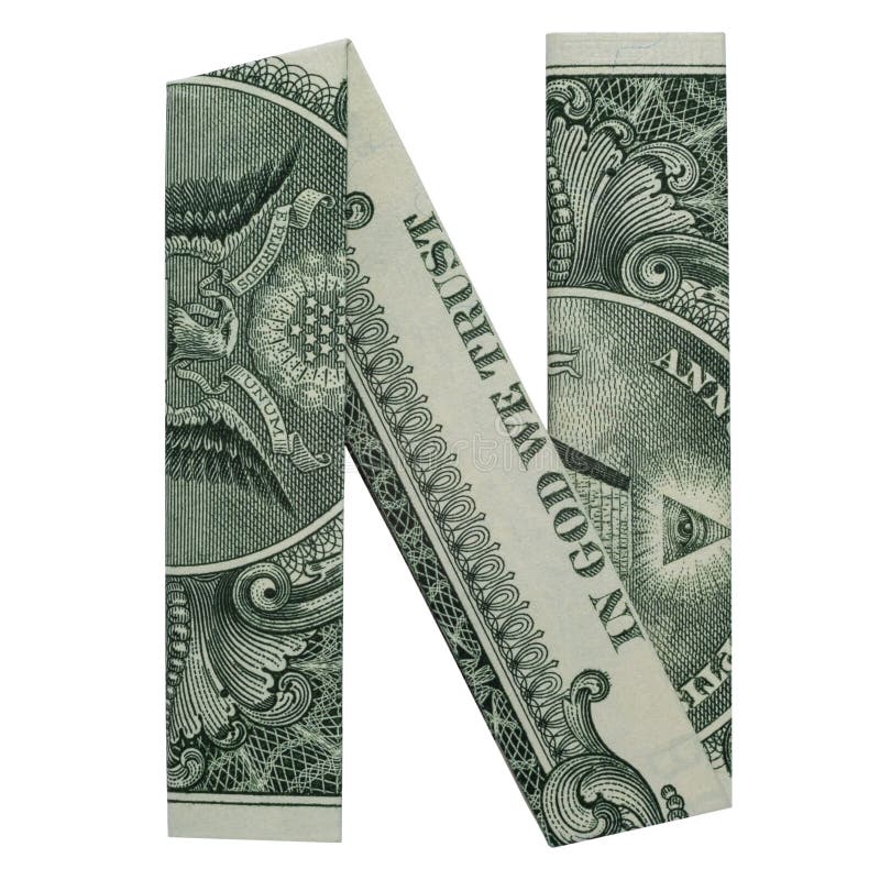 Letra de origami de dinero y doblado con billete real de un dólar aislado en blanco