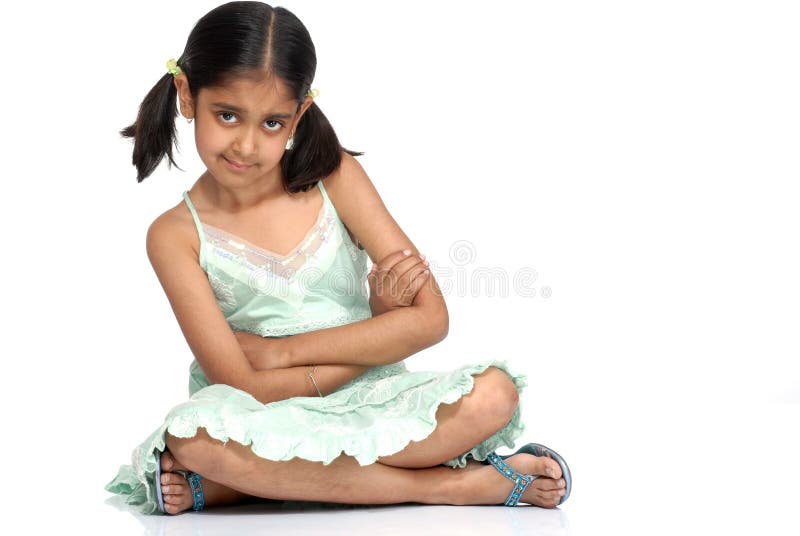 Dalset toewijding Controle Leuke 7 jaar oud meisjes stock foto. Image of kinderjaren - 8847056