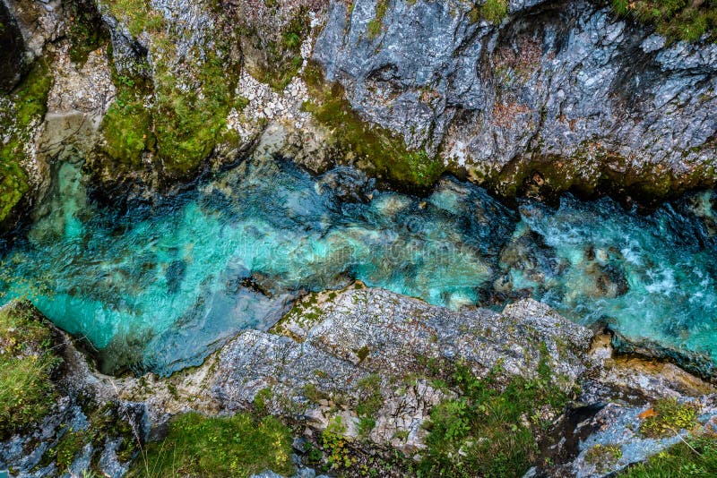 Leutaschklamm - dziki w? w? z z rzek? w alps Niemcy zdjęcia stock
