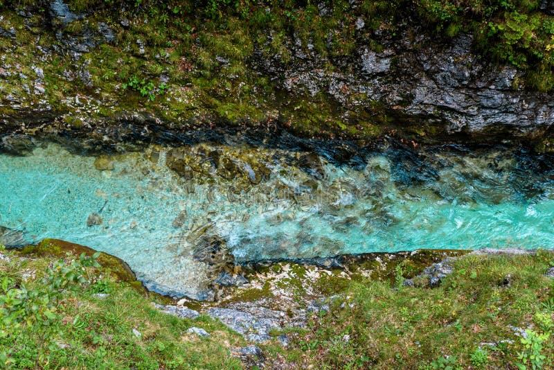 Leutaschklamm - dziki w? w? z z rzek? w alps Niemcy zdjęcie stock