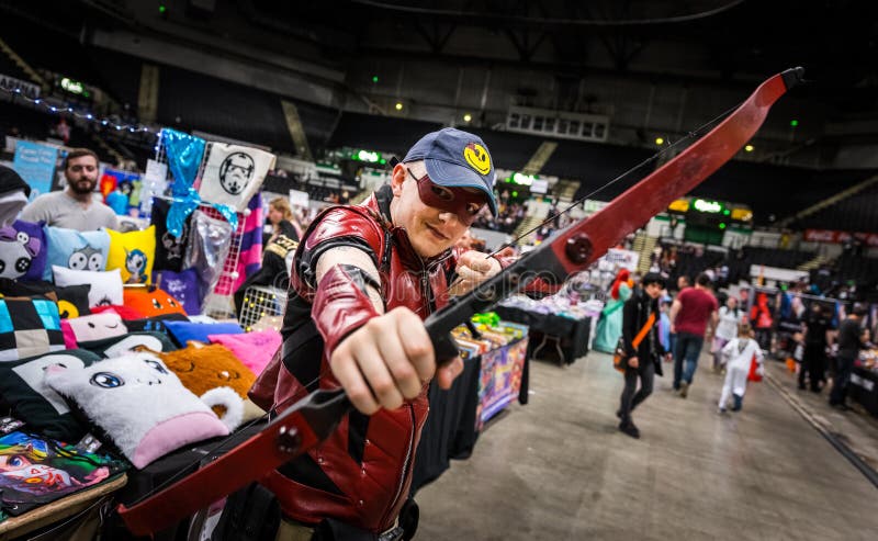 Levantamento Masculino Do Cosplayer Imagem de Stock Editorial