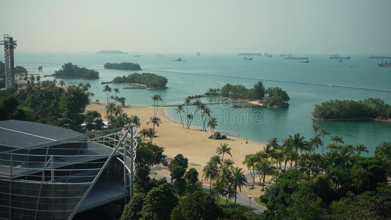 Lever du soleil du matin à partir de siloso point sentosa singapore