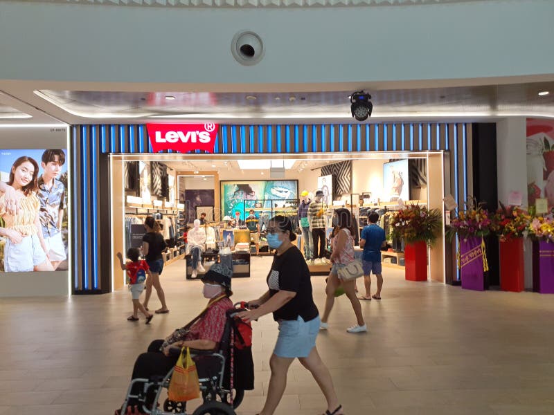 Singapore: Levis store editorial photo. Image of luxury - 228504281