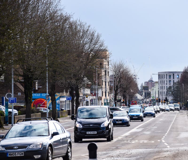 Lewes-Straßen-Verkehr lizenzfreies stockbild Lewes-Straßen-Verkehr lizenzfreies stockbild