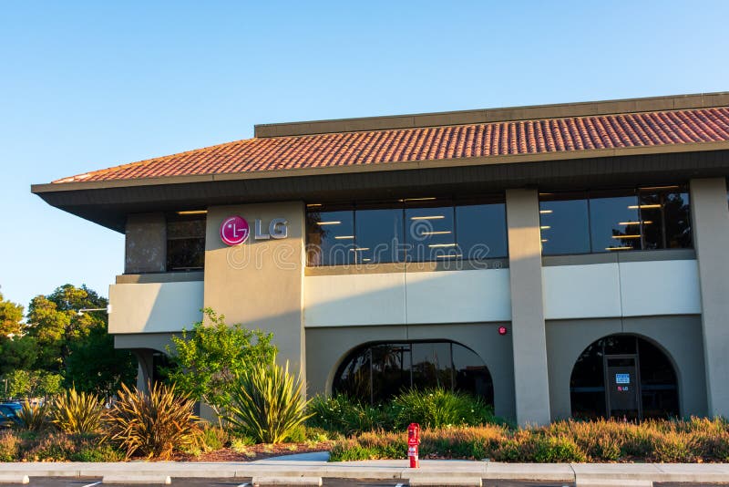 LG Electronics campus dans la Silicon Valley Lg est entreprise d'électronique multinationale sud-coréenne dans le siège Yeouido-Dong, Séoul, Corée du Sud- Santa Clara, Californie, états-unis- vers, 2019
