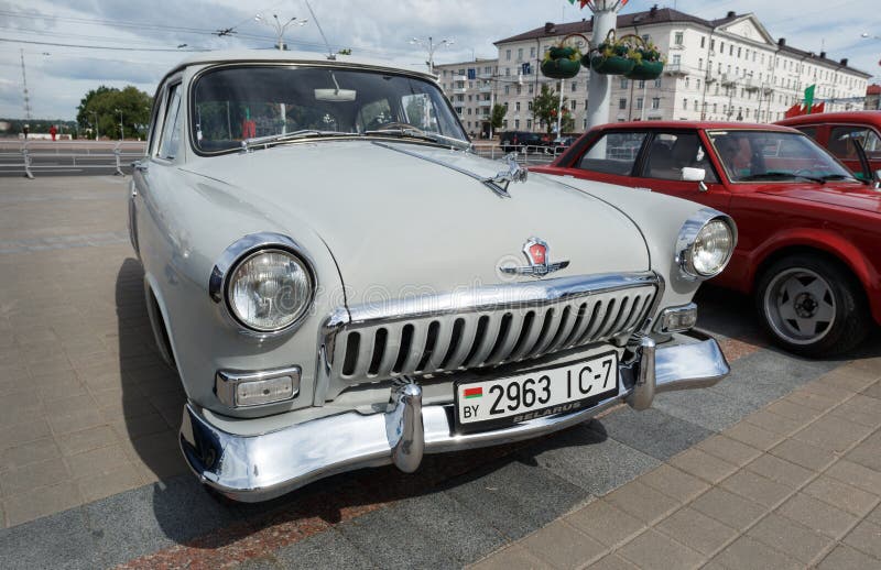 Lght szarość GAZ M21 Volga zdjęcia stock Lght szarość GAZ M21 Volga zdjęcia stock
