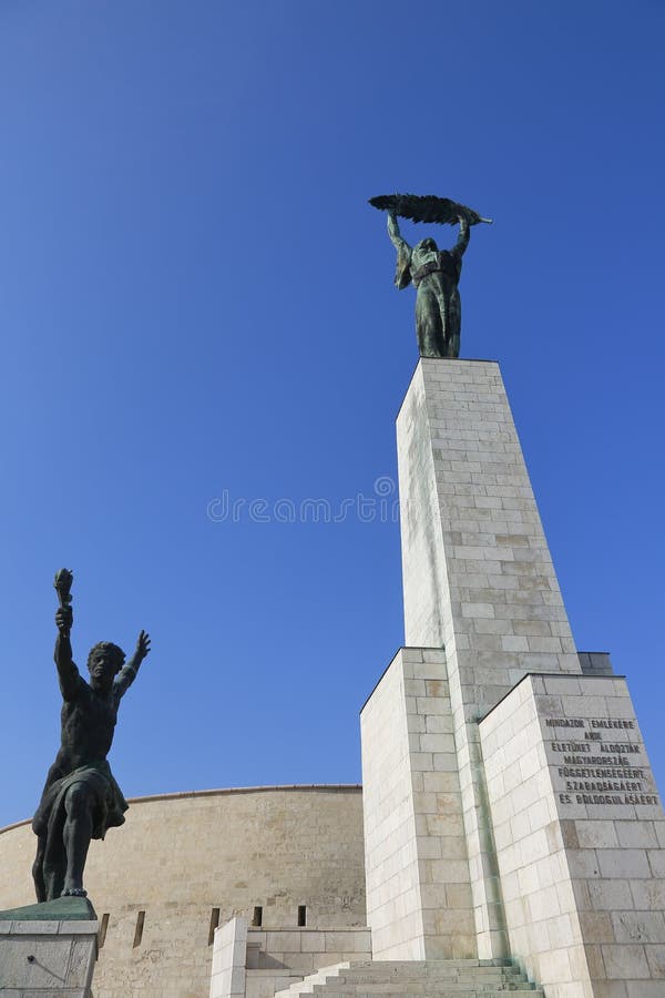 Libert Statue sulla collina di Gellert a Budapest, Ungheria