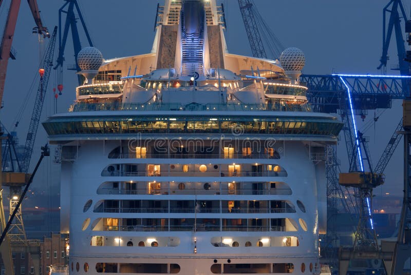 The world biggest passanger ship ( The Freedom Of The Seas) in Hamburg, germany. The world biggest passanger ship ( The Freedom Of The Seas) in Hamburg, germany.