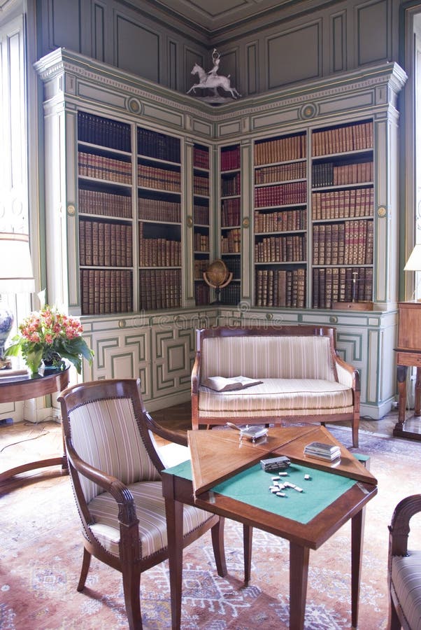 Library in Chateau Cheverny