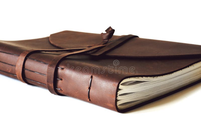 Libro de cuero cerrado viejo marrón histórico con textura imagen de archivo libre de regalías Libro de cuero cerrado viejo marrón histórico con textura imagen de archivo libre de regalías