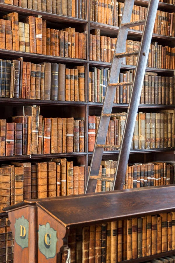 Libros de Dublin Trinity College de la biblioteca imagen de archivo libre de regalías Libros de Dublin Trinity College de la biblioteca imagen de archivo libre de regalías