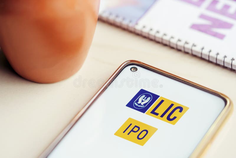 LIC IPO Text on Mobile Screen Editorial Stock Image - Image of launch,  corporation: 196240209