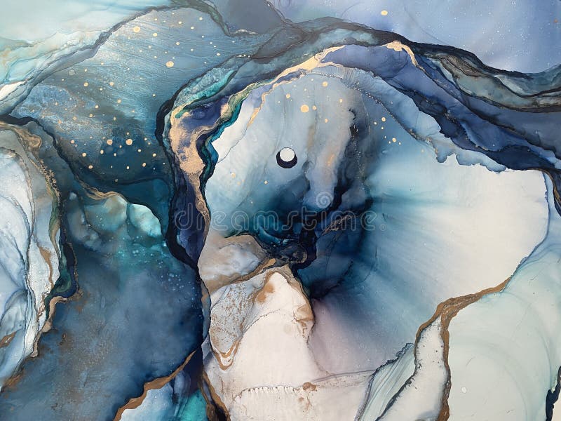 Lichtblauw en donkerblauw abstracte achtergrond gemaakt met alcoholinkt en goudpigment