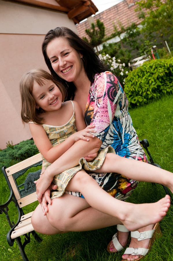 Liefde - moeder en kind stock afbeeldingen