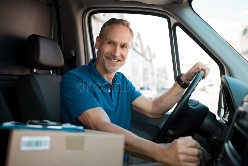 Lieferer, der Van fährt stockfotos Lieferer, der Van fährt stockfotos